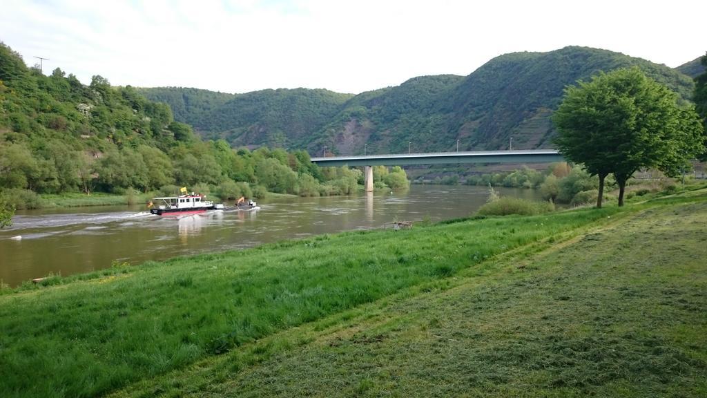 Ferienwohnungen Am Bruttiger Moselsteig Kültér fotó