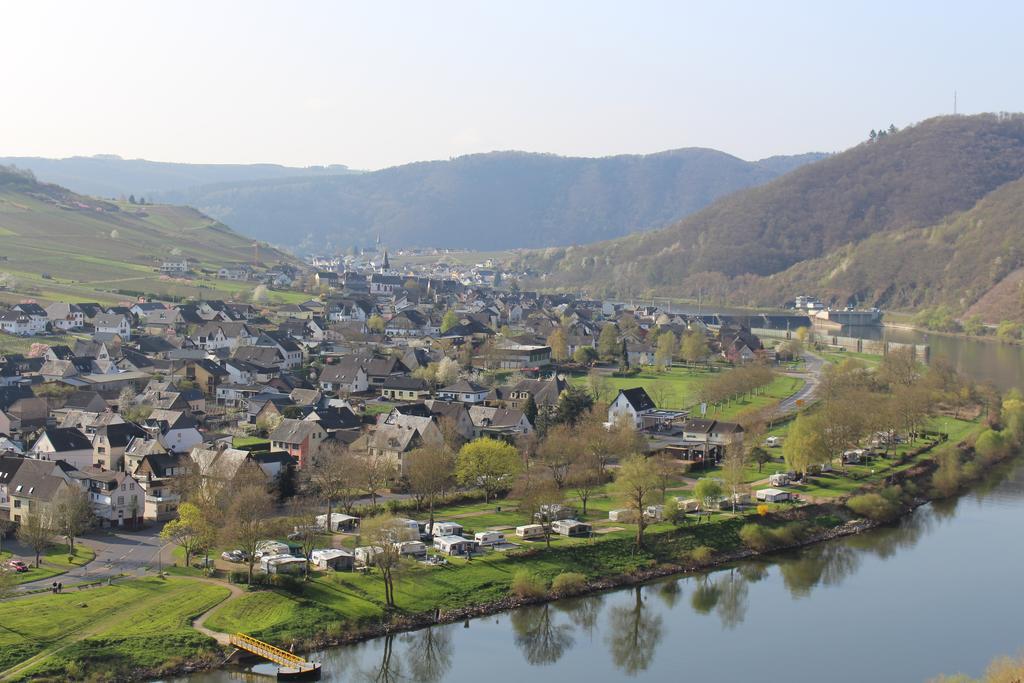 Ferienwohnungen Am Bruttiger Moselsteig Kültér fotó